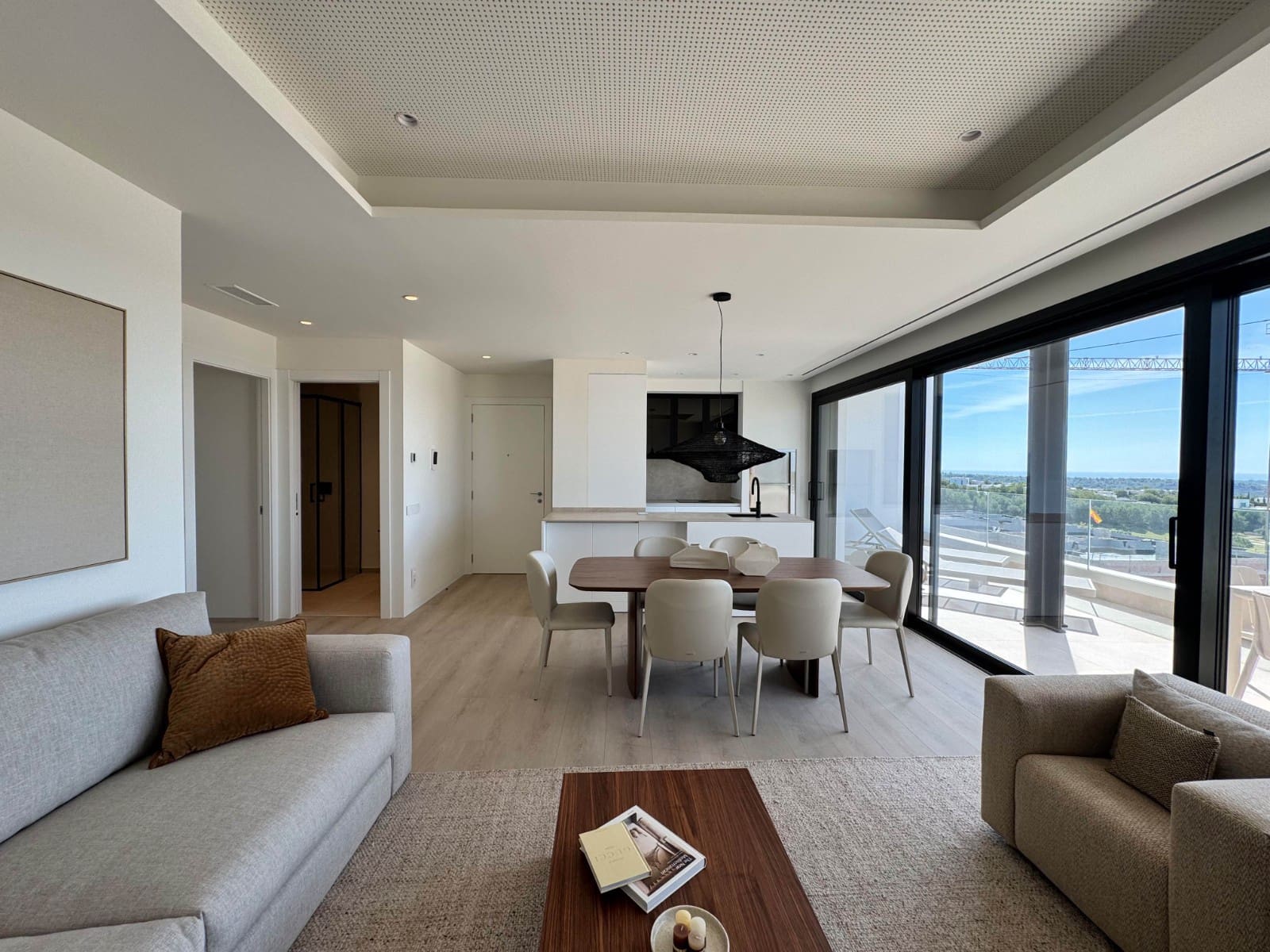 2 slaapkamer Appartement te koop in Las Colinas Golf met zwembad - € 875.000 (Ref: 7253757)