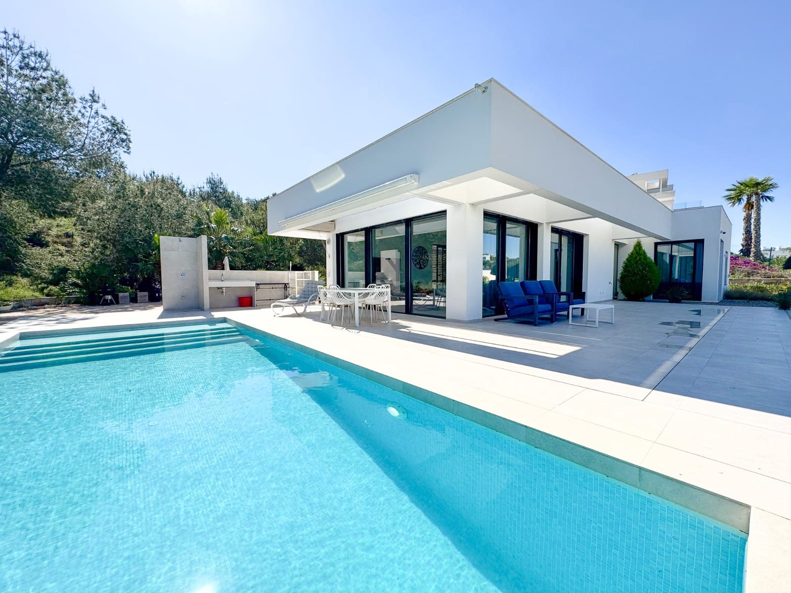 3 sovrum Villa till salu i Las Colinas Golf med pool - 1 490 000 € (Ref: 7359037)