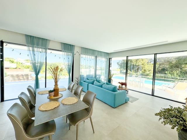 3 soveværelse Villa til salg i Las Colinas Golf, Orihuela med swimmingpool - € 1.490.000 (Ref: 7359037)