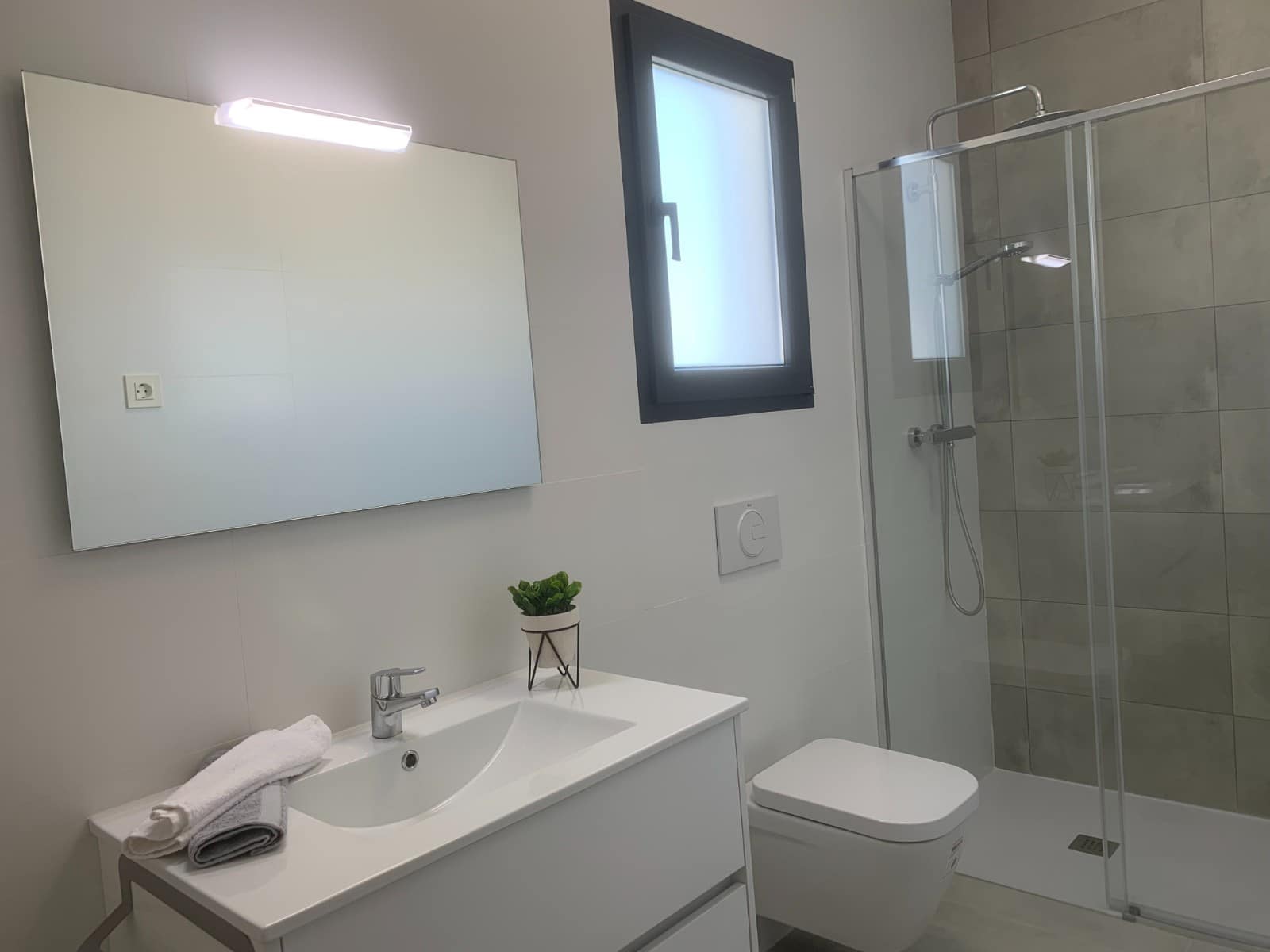 3 bedroom Villa for sale in Roldan with pool - € 392,500 (Ref: 7370155)