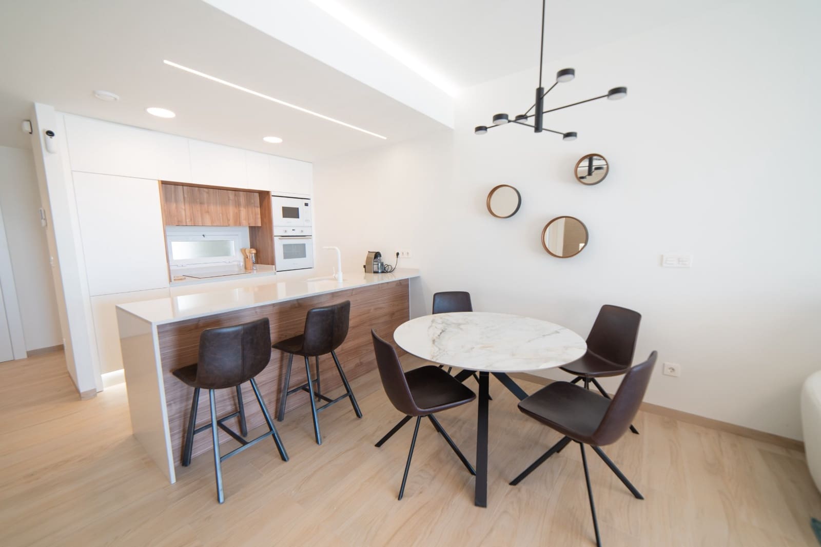 2 bedroom Apartment for sale in El Raso with pool garage - € 294,000 (Ref: 7376313)