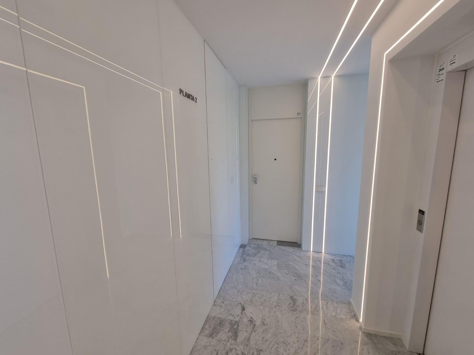 3 slaapkamer Appartement te koop in Las Colinas Golf met zwembad - € 829.000 (Ref: 7509435)