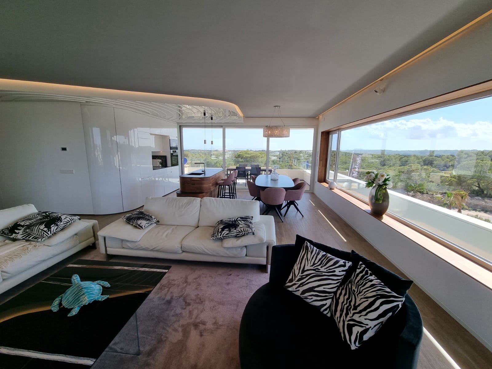 3 slaapkamer Appartement te koop in Las Colinas Golf met zwembad - € 829.000 (Ref: 7509435)