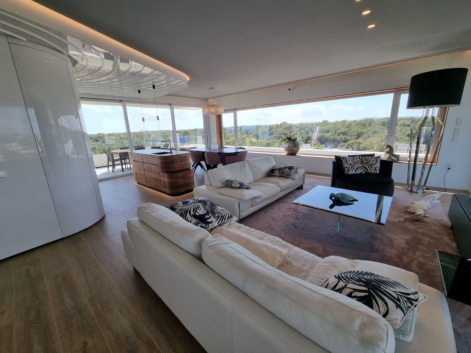 3 slaapkamer Appartement te koop in Las Colinas Golf met zwembad - € 829.000 (Ref: 7509435)