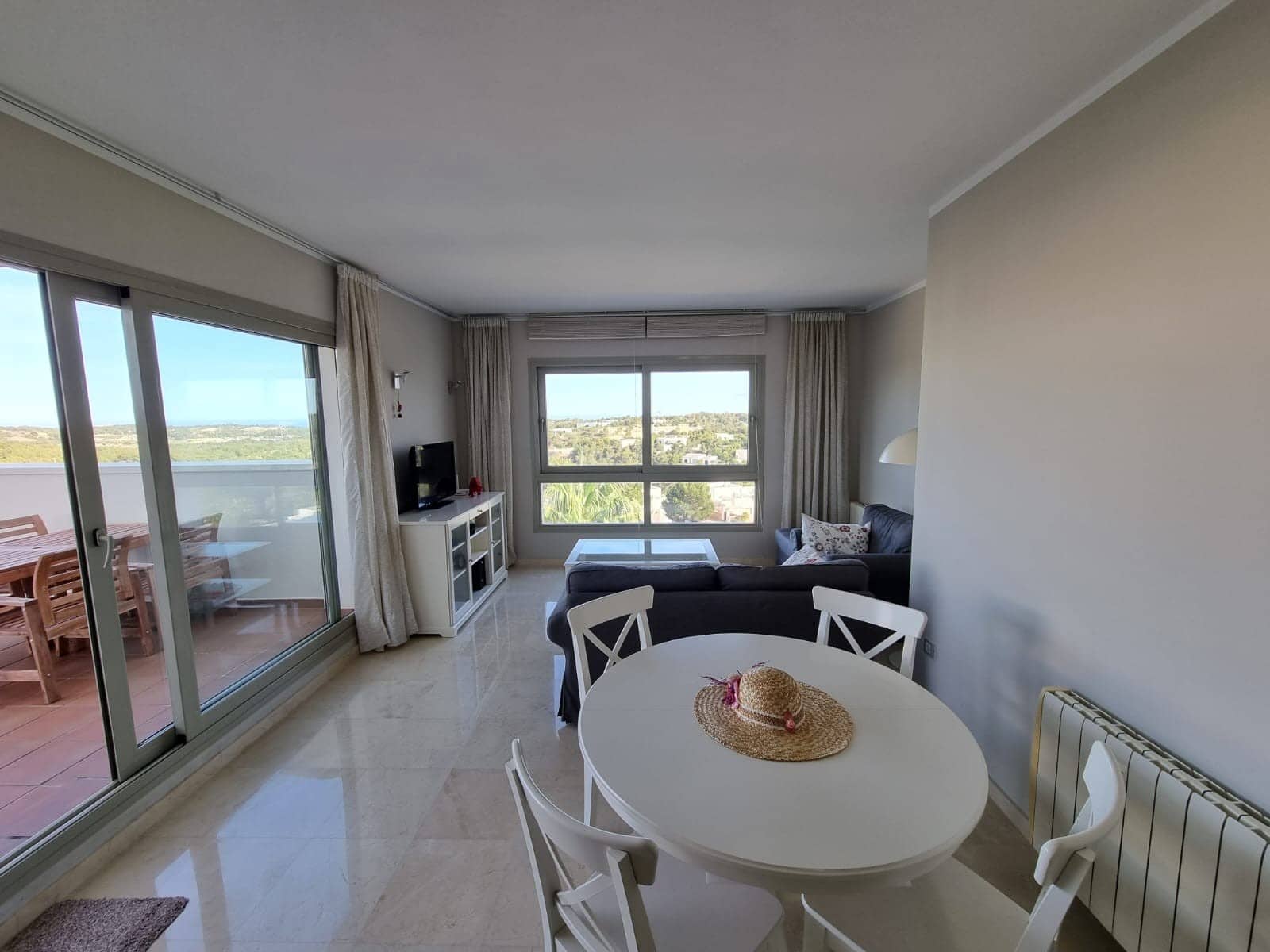 2 makuuhuone Huoneisto myytävänä paikassa Las Colinas Golf mukana uima-altaan - 449 000 € (Ref: 7533543)