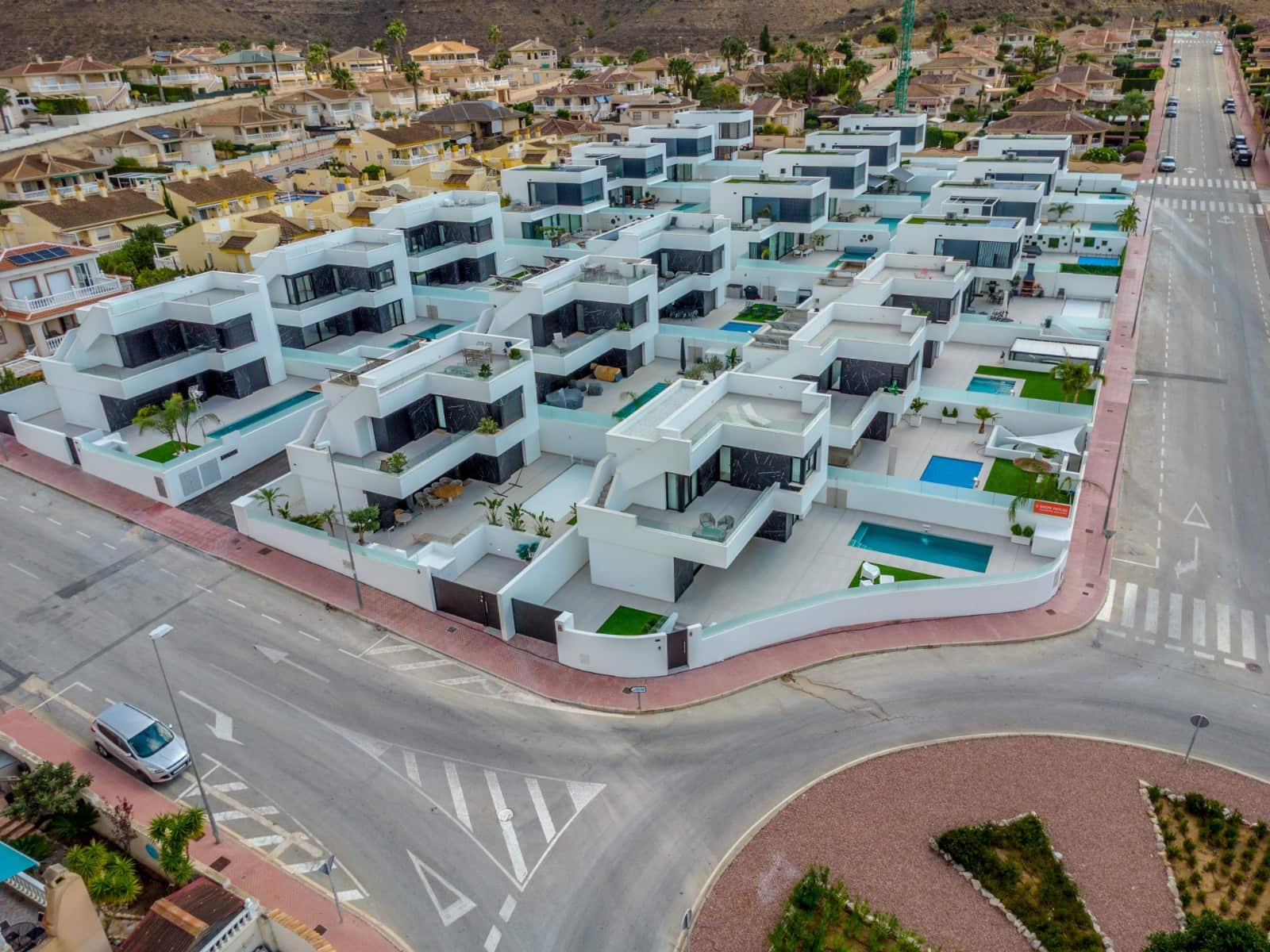 3 bedroom Villa for sale in Rojales with pool - € 549,000 (Ref: 7539047)