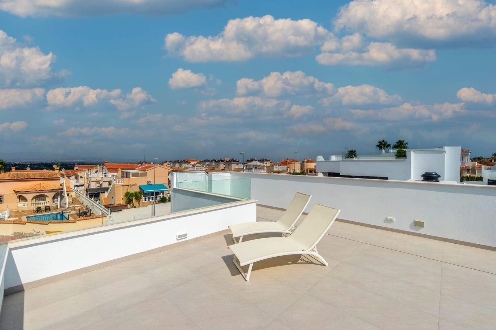 3 bedroom Villa for sale in Rojales with pool - € 549,000 (Ref: 7539047)