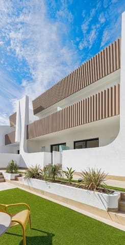 Apartamento de 2 habitaciones en San Pedro del Pinatar ciudad, San Pedro del Pinatar en venta con piscina - 219.950 € (Ref: 7601371)