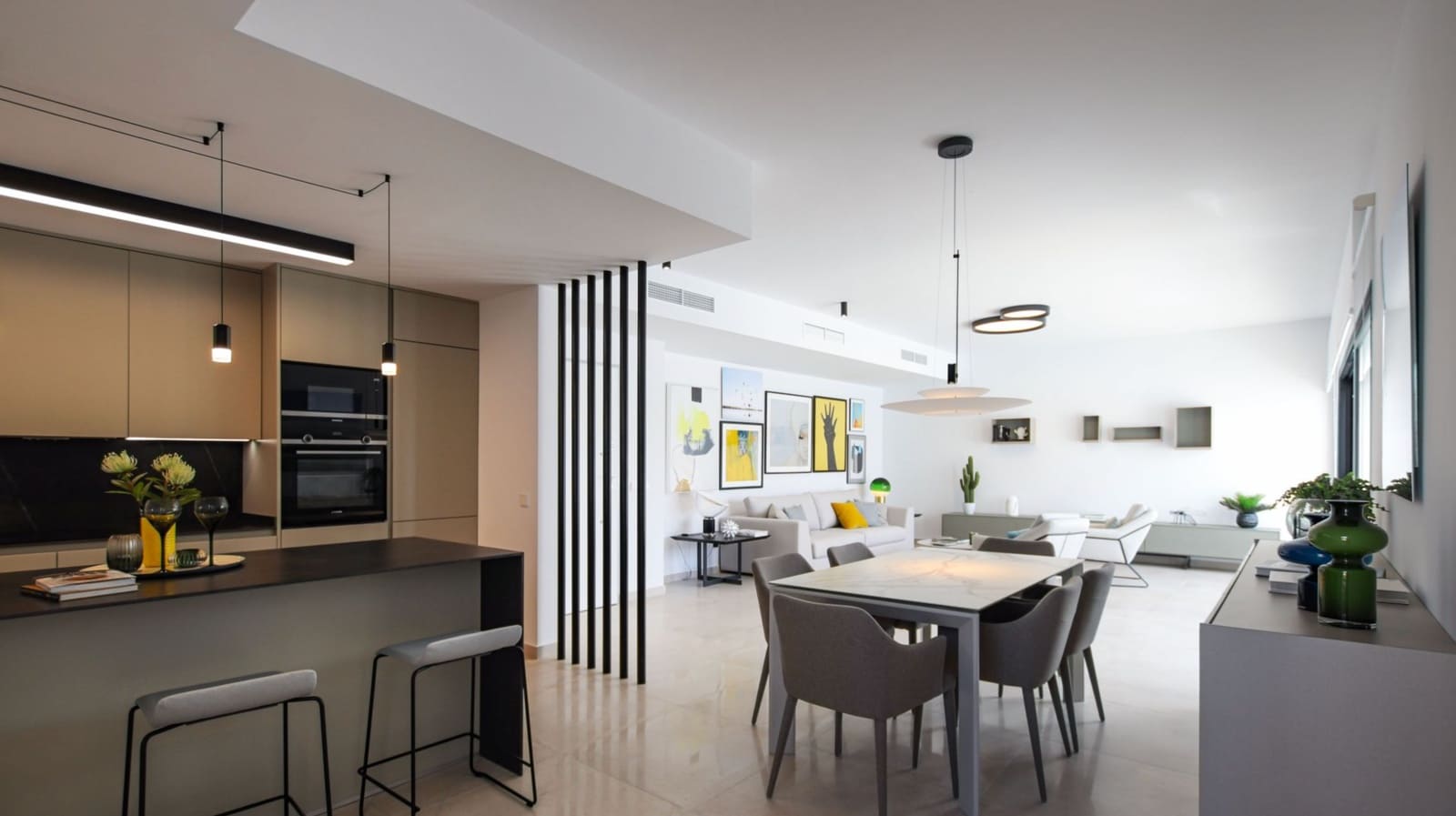 4 bedroom Villa for sale in Ciudad Quesada with pool garage - € 629,000 (Ref: 7638976)