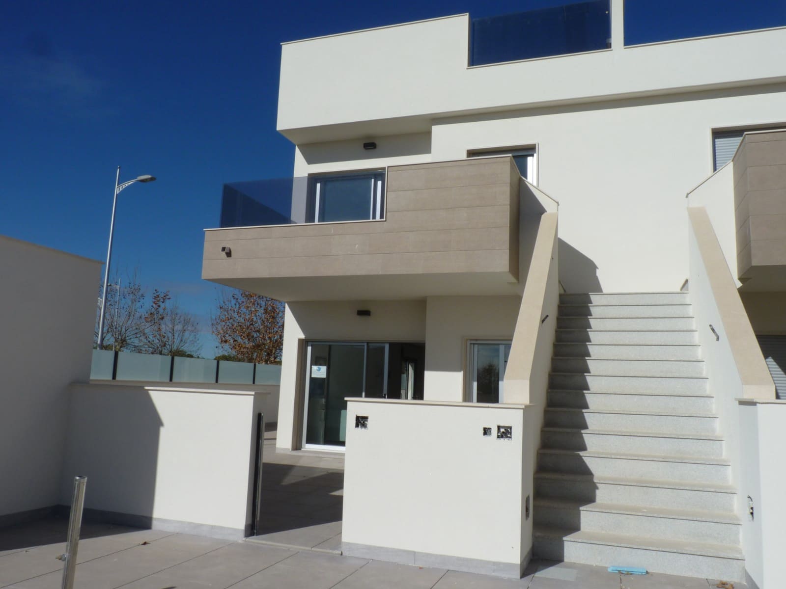 2 bedroom Apartment for sale in Pilar de la Horadada with pool - € 225,000 (Ref: 7694741)