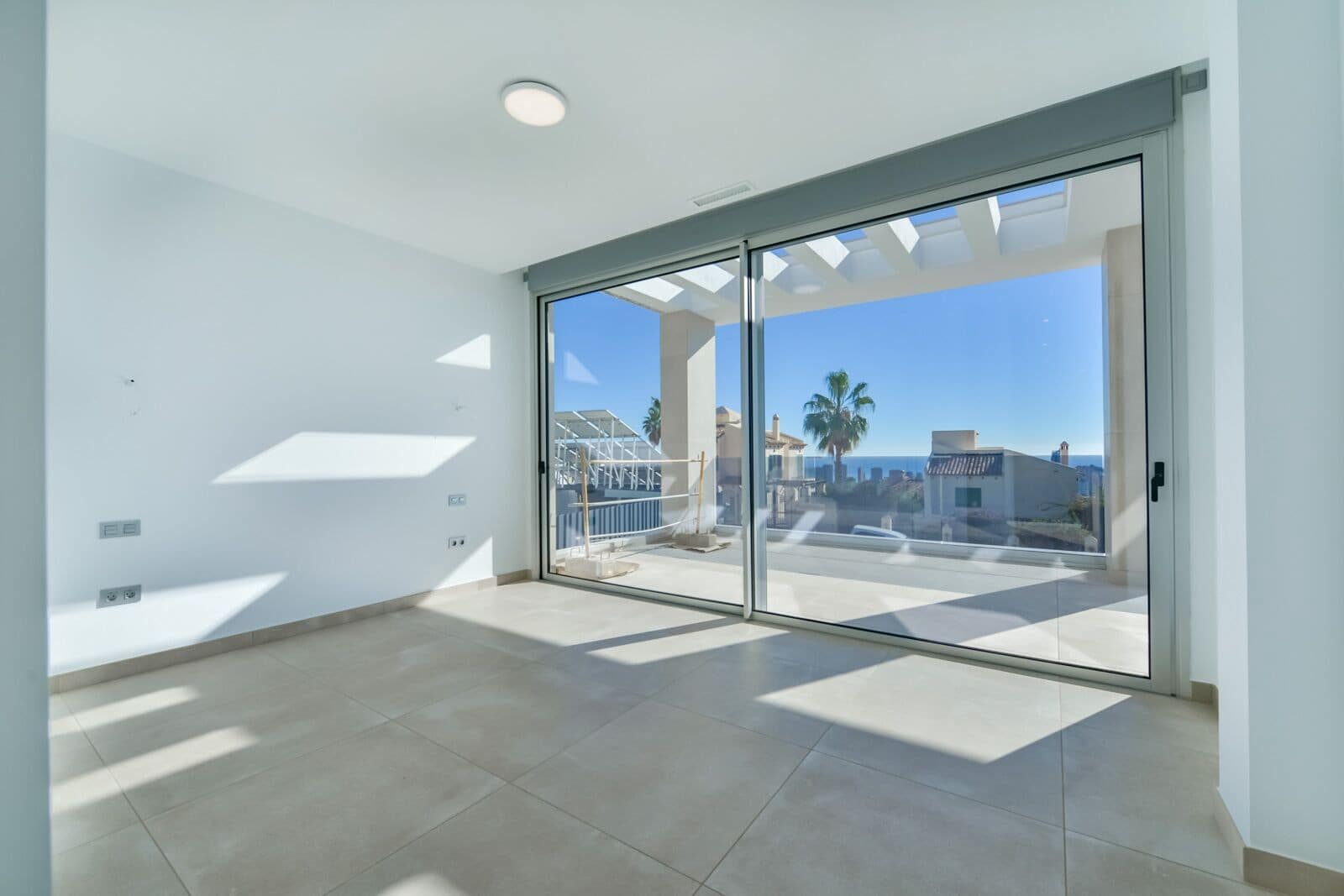 4 bedroom Villa for sale in Finestrat with pool garage - € 1,750,000 (Ref: 7736522)