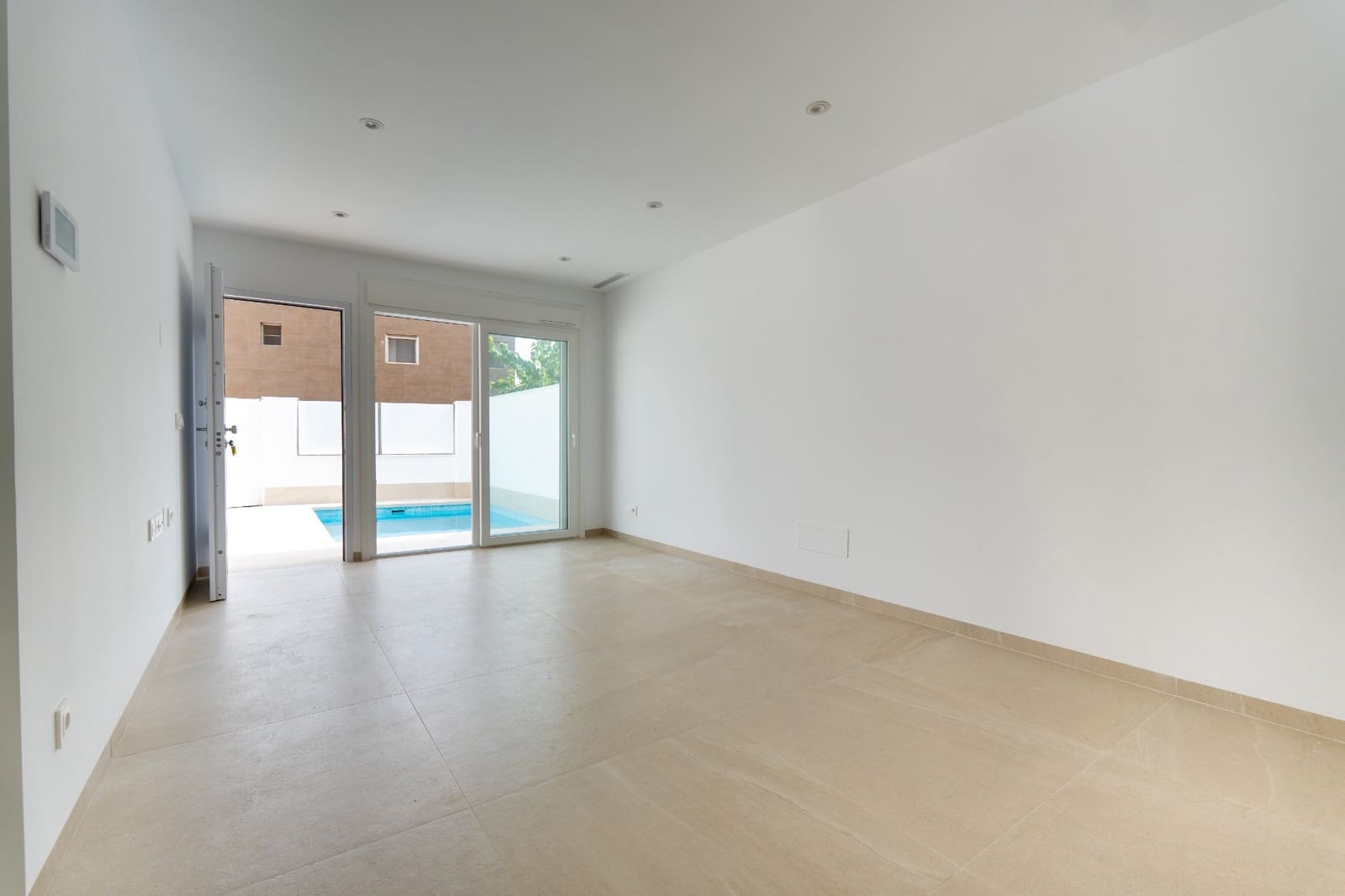 3 bedroom Villa for sale in San Pedro del Pinatar with pool - € 389,000 (Ref: 7928653)