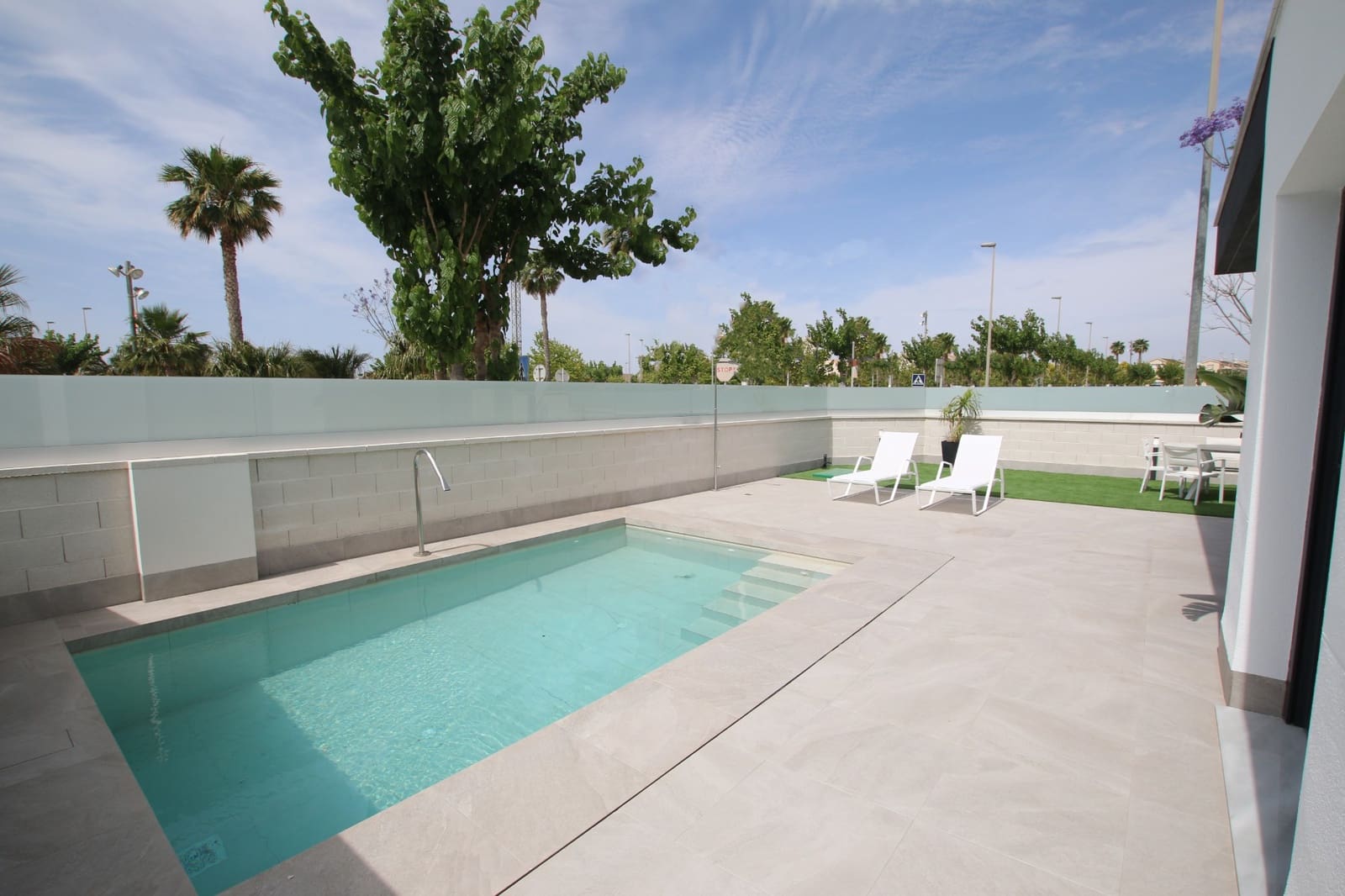 3 Zimmer Villa zu verkaufen in Pilar de la Horadada mit Pool Garage - 485.000 € (Ref: 7950745)