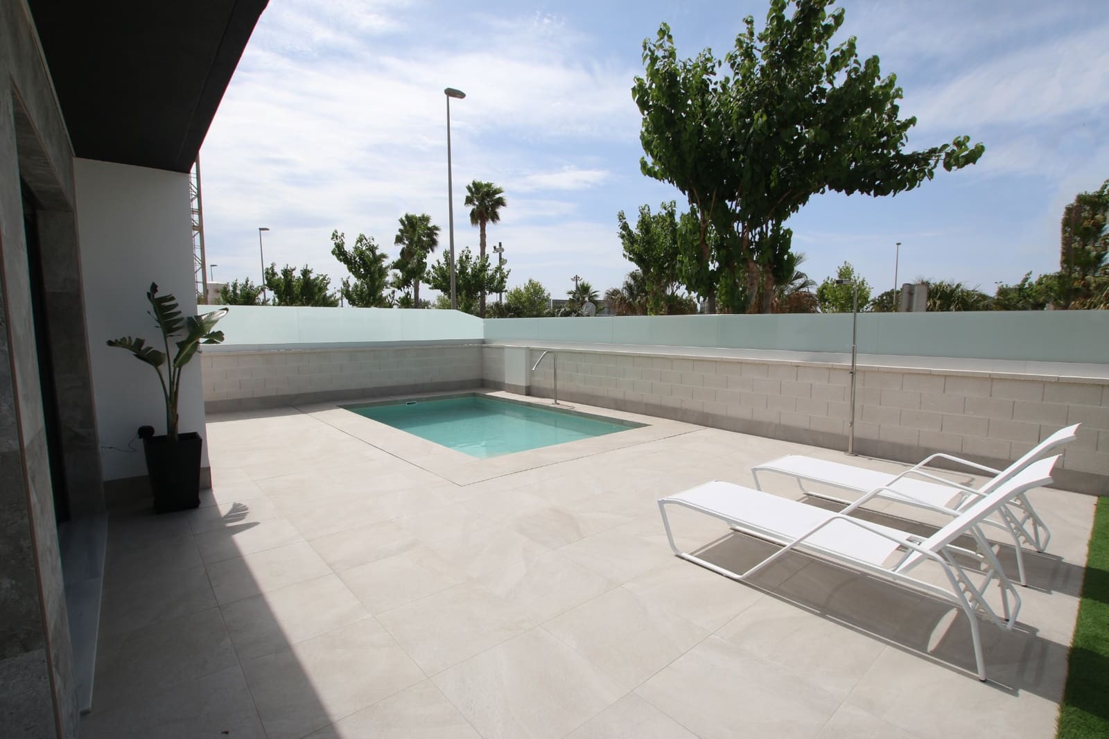 3 Zimmer Villa zu verkaufen in Pilar de la Horadada mit Pool Garage - 485.000 € (Ref: 7950745)