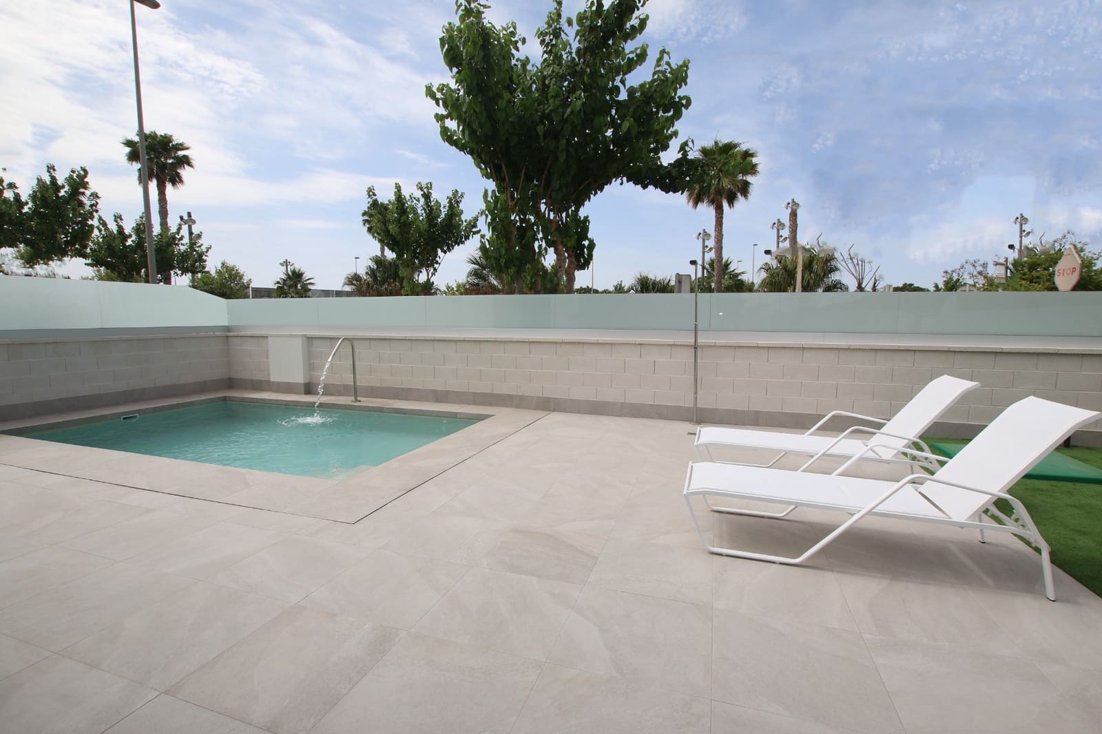 3 Zimmer Villa zu verkaufen in Pilar de la Horadada mit Pool Garage - 485.000 € (Ref: 7950745)