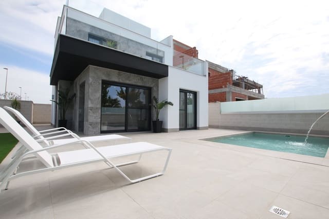 3 Zimmer Villa zu verkaufen in Pilar de la Horadada ciudad, Pilar de la Horadada mit Pool Garage - 485.000 € (Ref: 7950745)