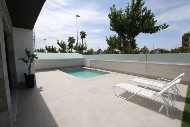 3 Zimmer Villa zu verkaufen in Pilar de la Horadada ciudad, Pilar de la Horadada mit Pool Garage - 485.000 € (Ref: 7950745)