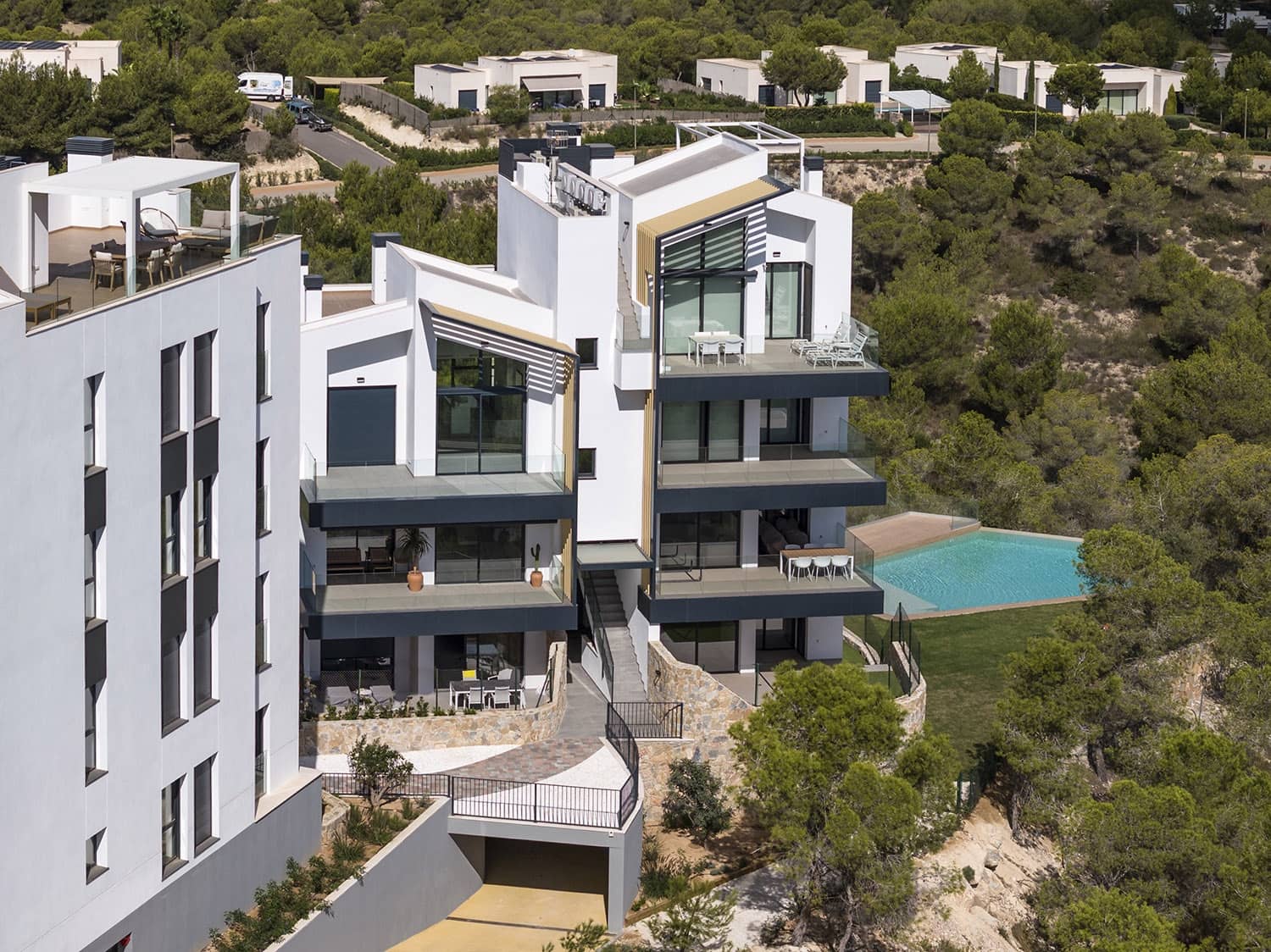 2 slaapkamer Appartement te koop in Las Colinas Golf met zwembad - € 450.000 (Ref: 7973713)