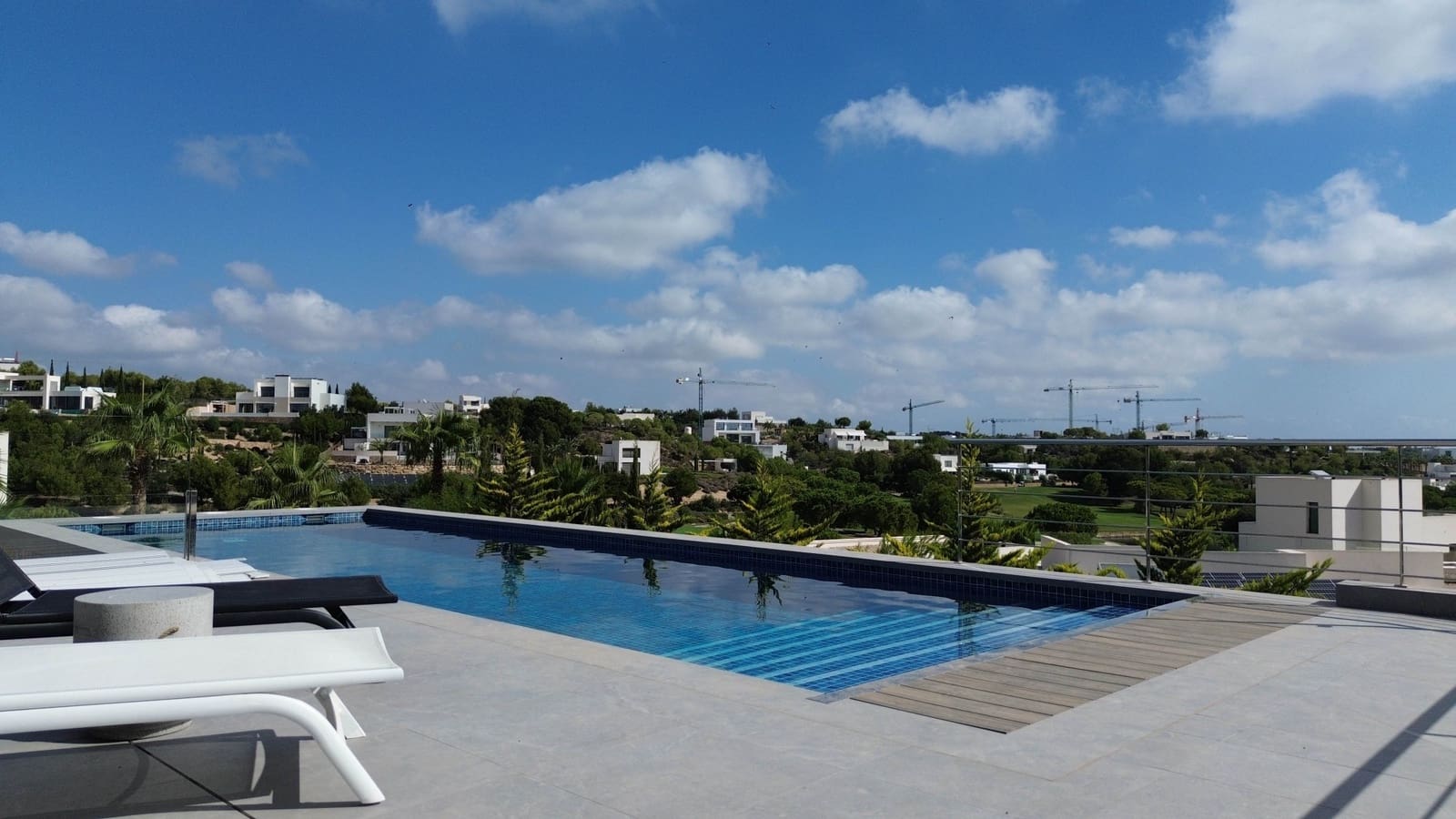 4 Zimmer Villa zu verkaufen in Las Colinas Golf mit Pool - 2.195.000 € (Ref: 8007186)