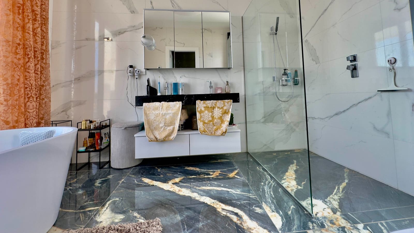 4 Zimmer Villa zu verkaufen in Las Colinas Golf mit Pool - 2.195.000 € (Ref: 8007186)