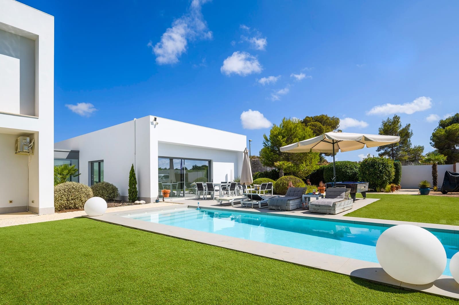 4 chambre Villa/Maison à vendre à Las Colinas Golf avec piscine - 1 200 000 € (Ref: 8031249)