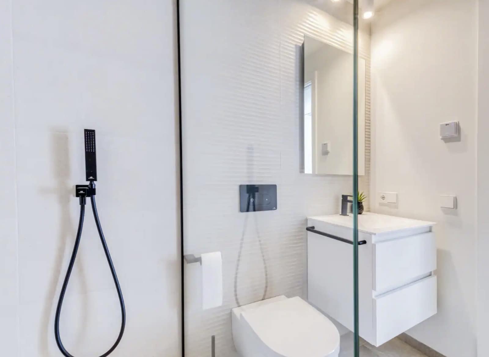 2 bedroom Apartment for sale in Las Colinas Golf with pool - € 799,000 (Ref: 8062406)