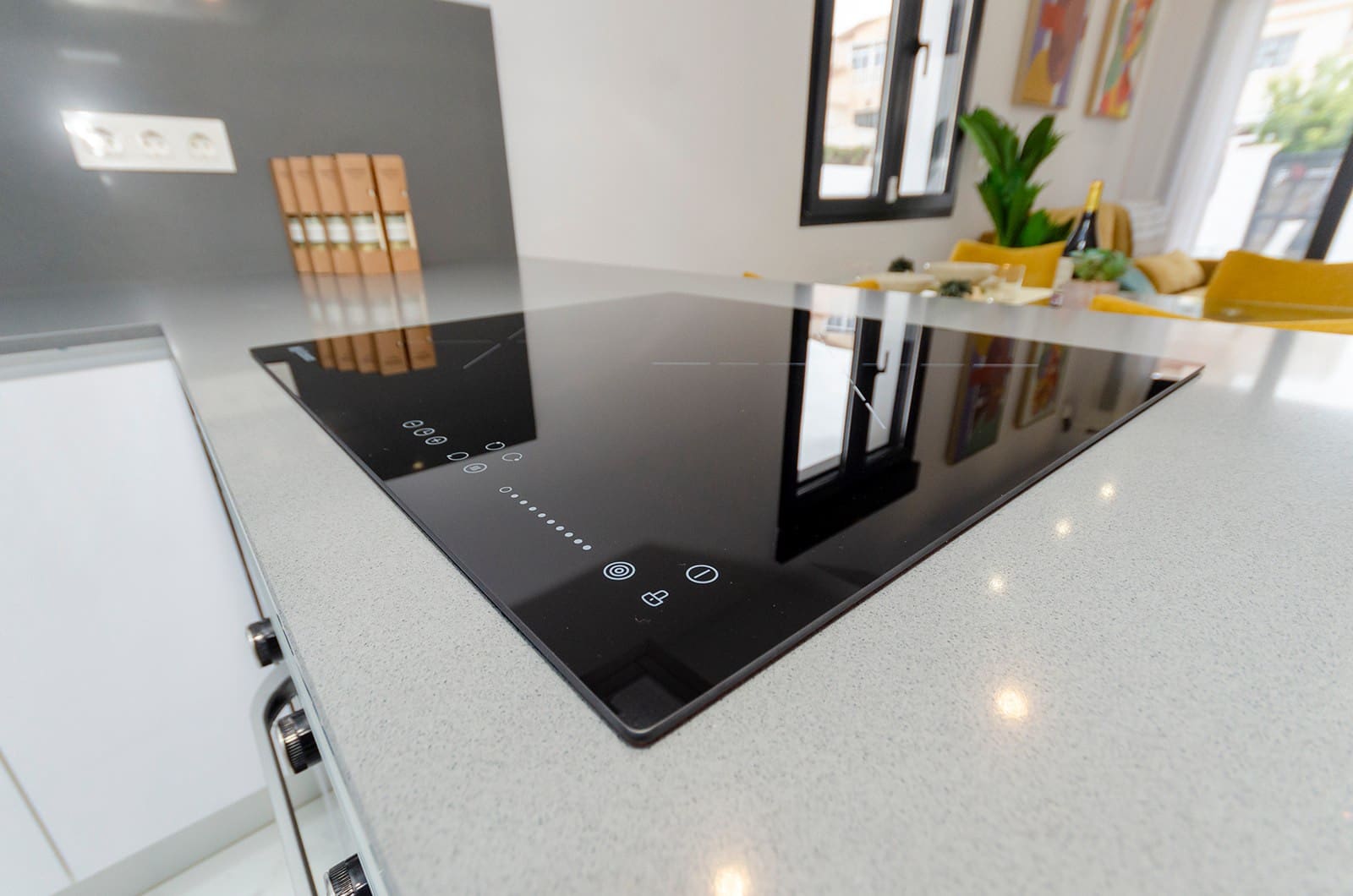 3 bedroom Villa for sale in Torrevieja with pool - € 409,000 (Ref: 8067513)