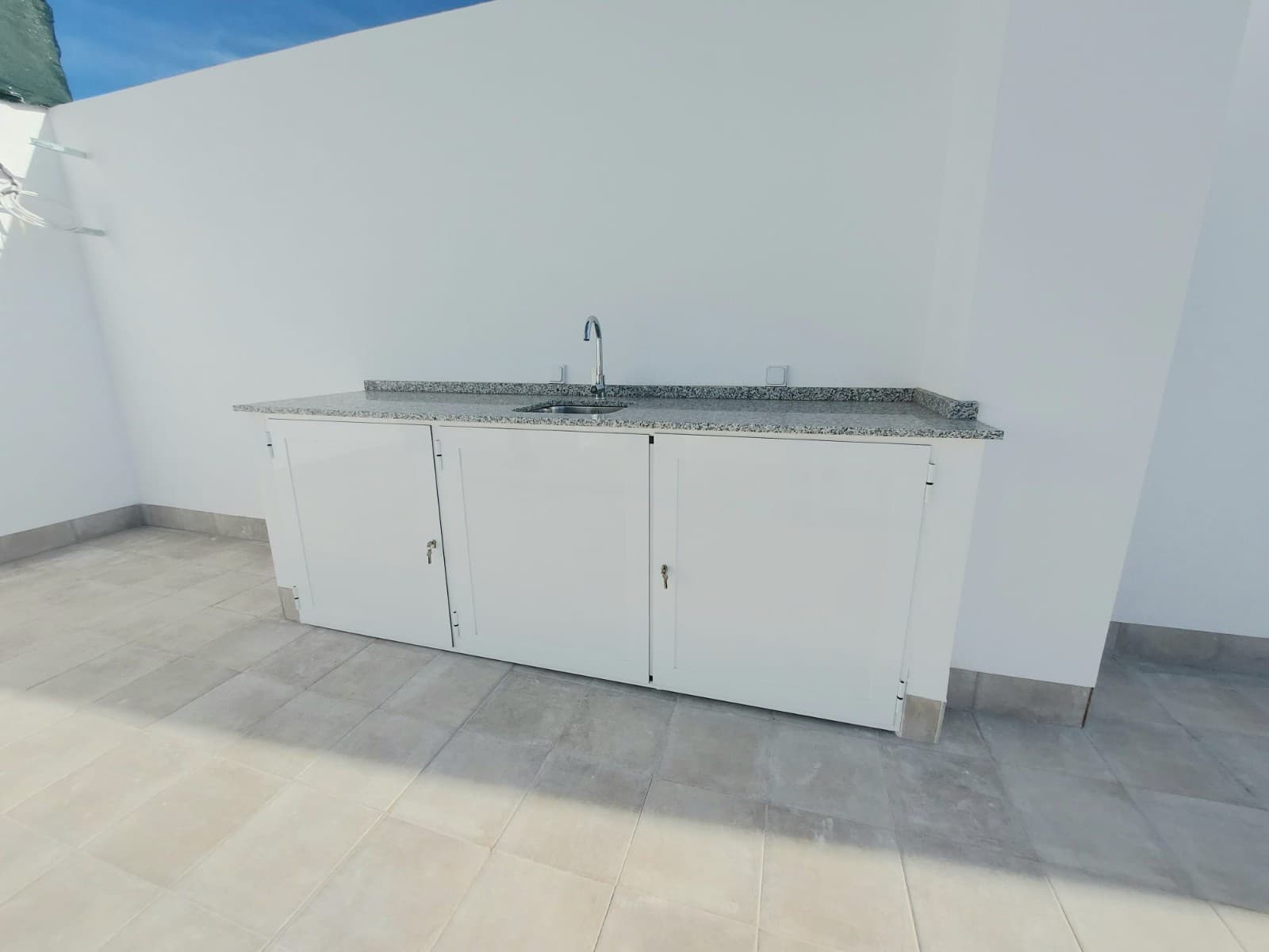 2 bedroom Villa for sale in Roldan with pool - € 242,500 (Ref: 8067515)