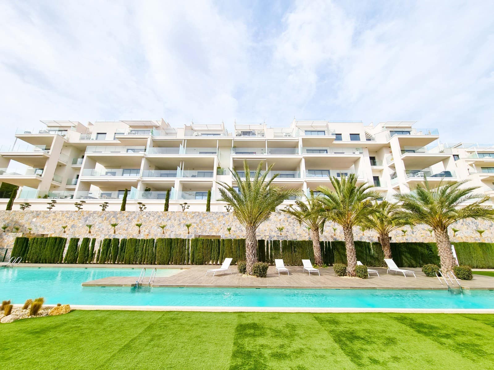 2 bedroom Apartment for sale in Las Colinas Golf with pool - € 550,000 (Ref: 8120824)