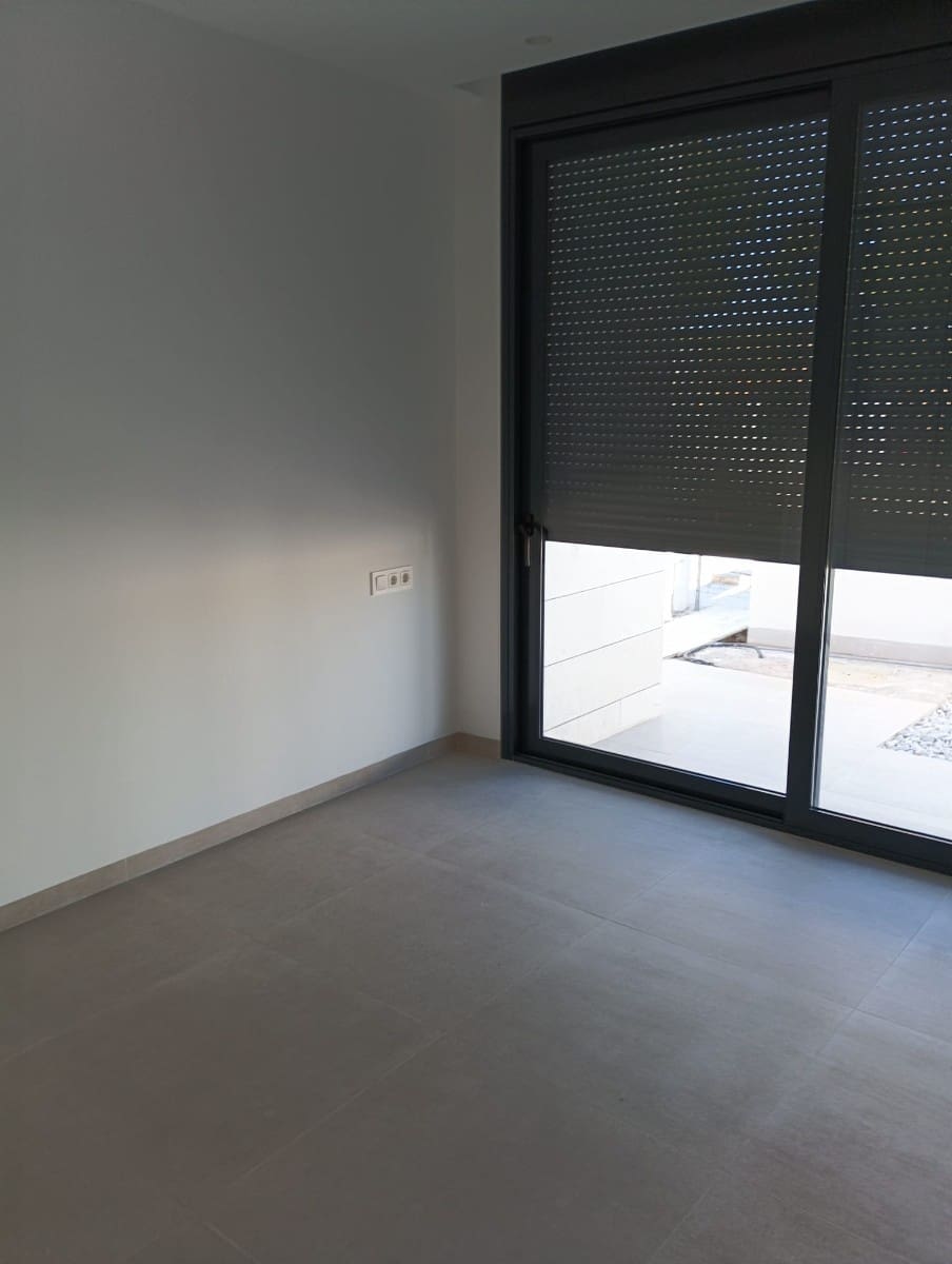 3 slaapkamer Villa te koop in Pilar de la Horadada met zwembad garage - € 586.000 (Ref: 8133061)