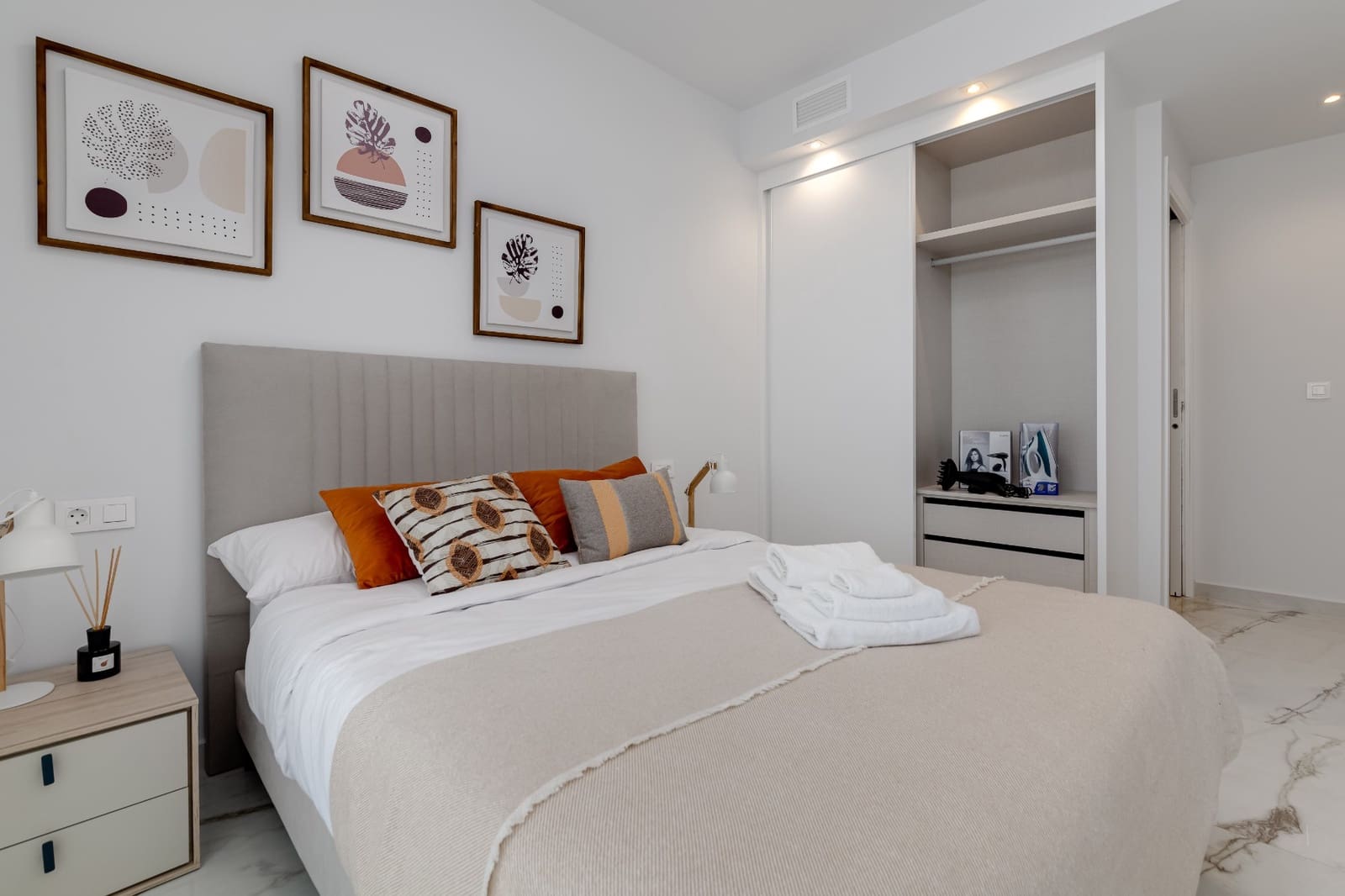 2 chambre Penthouse à vendre à Guardamar del Segura avec piscine garage - 449 000 € (Ref: 8173707)