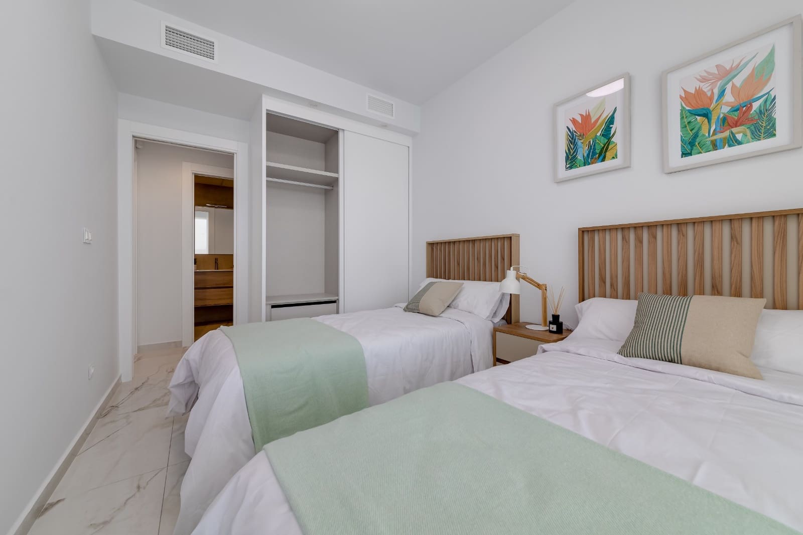 2 chambre Penthouse à vendre à Guardamar del Segura avec piscine garage - 449 000 € (Ref: 8173707)