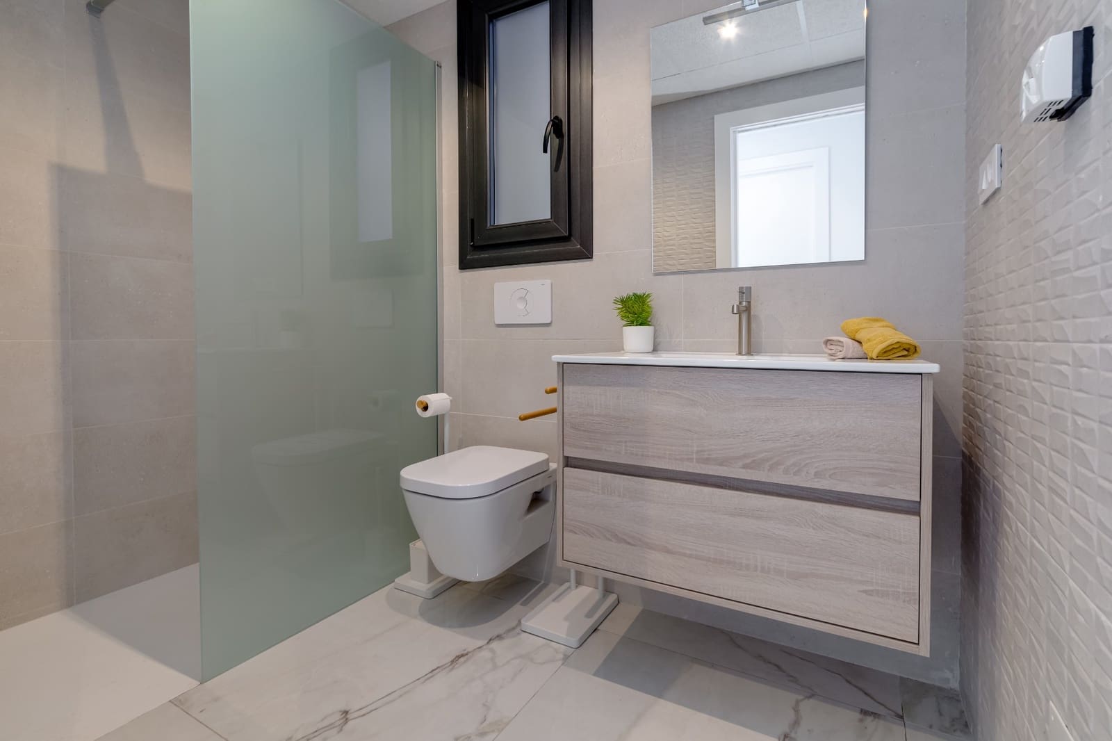 2 chambre Penthouse à vendre à Guardamar del Segura avec piscine garage - 449 000 € (Ref: 8173707)