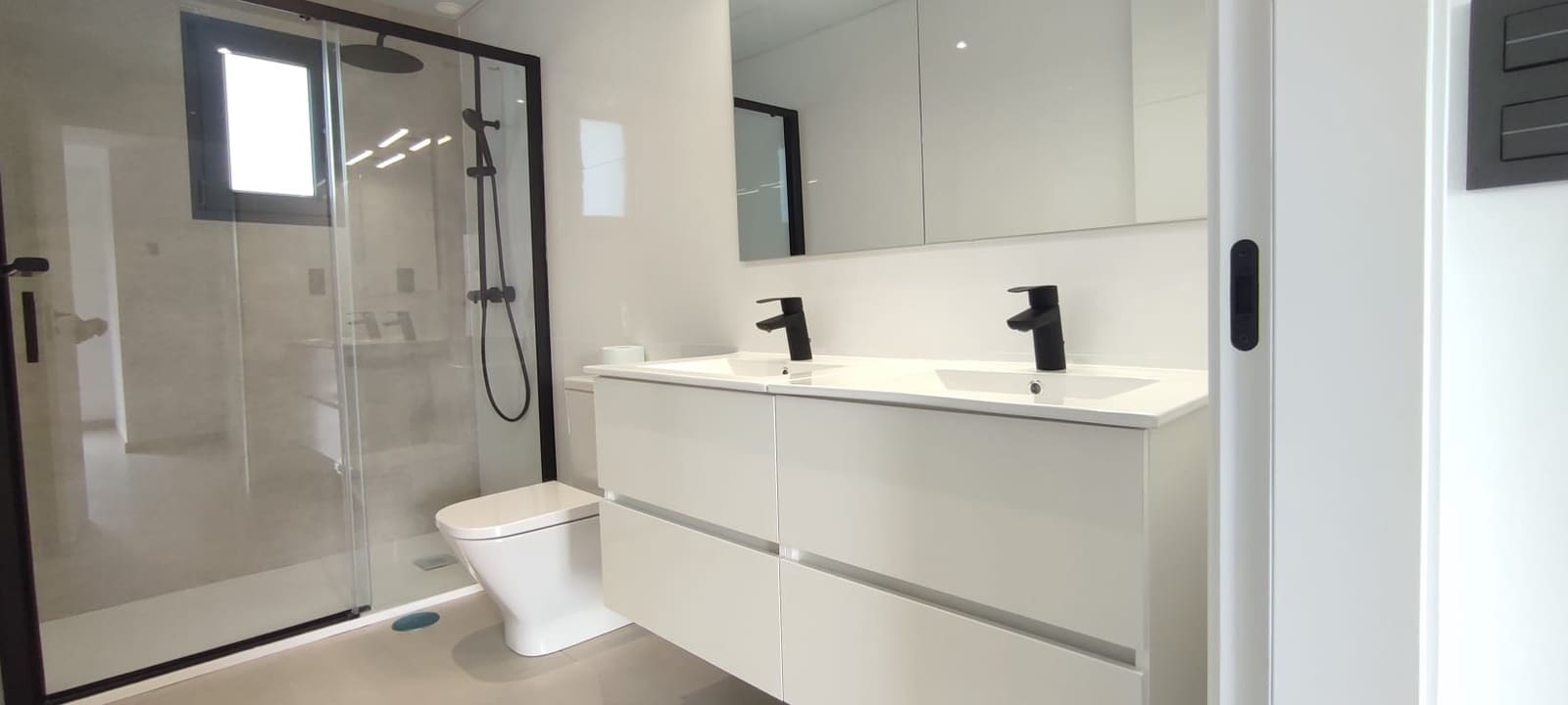 4 sypialnia Willa na sprzedaż w Los Belones z basenem garażem - 335 000 € (Ref: 8212089)