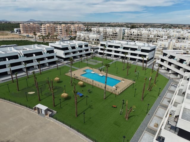2 bedroom Apartment for sale in El Raso, Guardamar del Segura with pool garage - € 222,000 (Ref: 8369966)