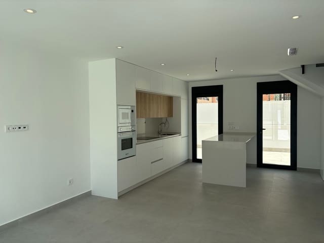3 soverom Villa til salgs i Los Narejos, Los Alcázares med svømmebasseng garasje - € 659 000 (Ref: 8371946)