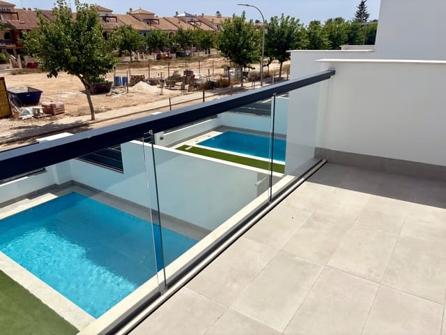 3 soverom Villa til salgs i Los Narejos, Los Alcázares med svømmebasseng garasje - € 659 000 (Ref: 8371946)