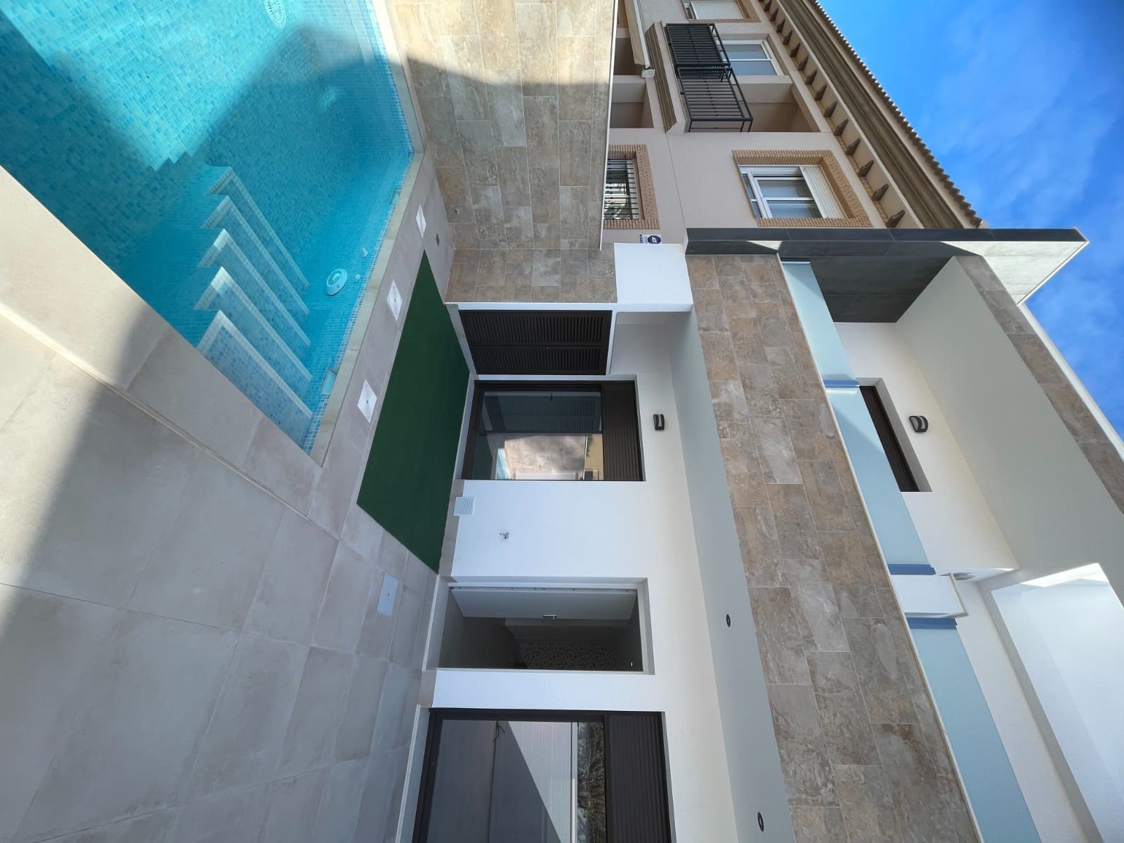 Chalet de 3 habitaciones en San Pedro del Pinatar en venta con piscina - 419.900 € (Ref: 8528520)