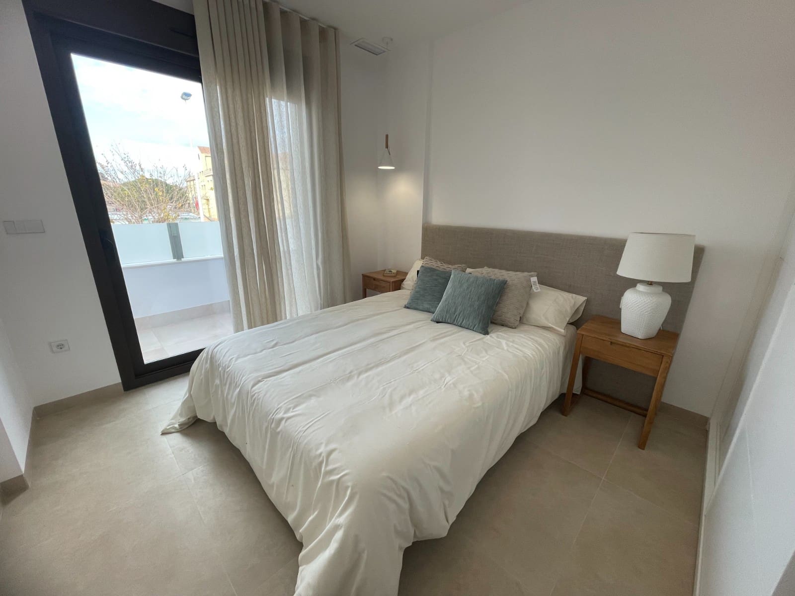 Chalet de 3 habitaciones en San Pedro del Pinatar en venta con piscina - 419.900 € (Ref: 8528520)