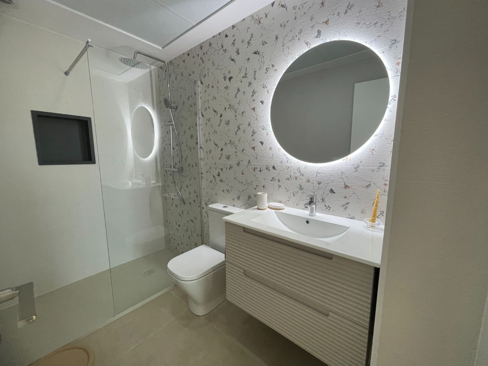 Chalet de 3 habitaciones en San Pedro del Pinatar en venta con piscina - 419.900 € (Ref: 8528520)