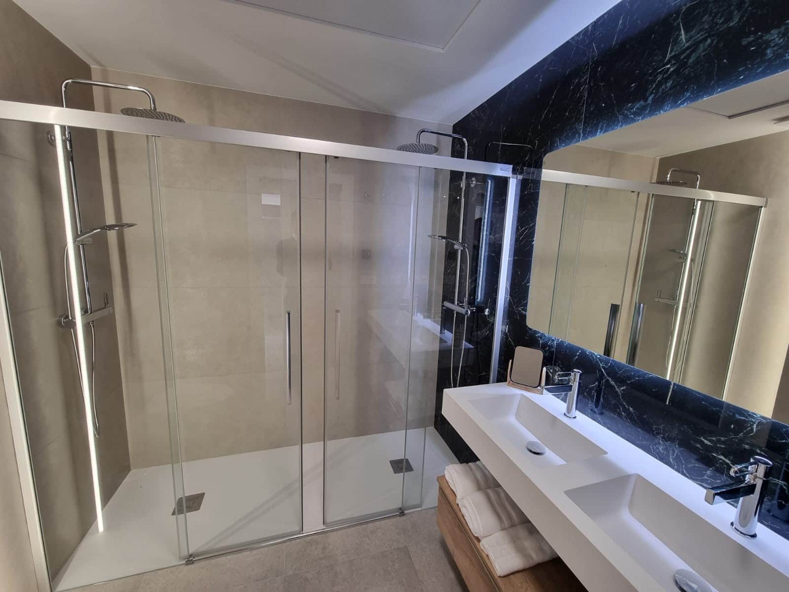 2 bedroom Apartment for sale in Pilar de la Horadada with pool - € 259,900 (Ref: 8535700)