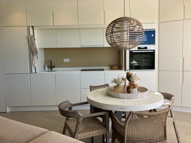 2 slaapkamer Appartement te koop in Las Colinas Golf, Orihuela met zwembad - € 359.000 (Ref: 8552076)