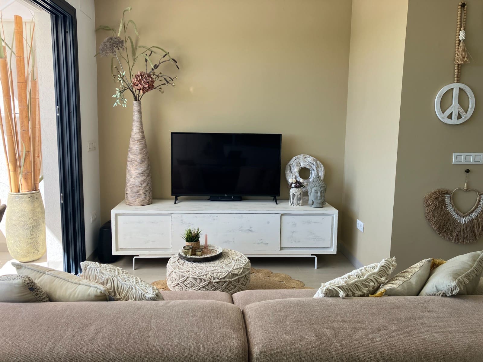 2 slaapkamer Appartement te koop in Las Colinas Golf met zwembad - € 359.000 (Ref: 8552076)