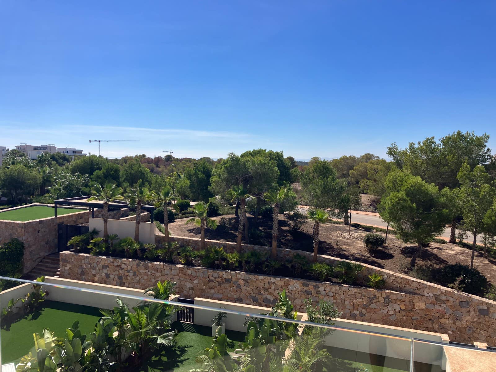 2 slaapkamer Appartement te koop in Las Colinas Golf met zwembad - € 359.000 (Ref: 8552076)