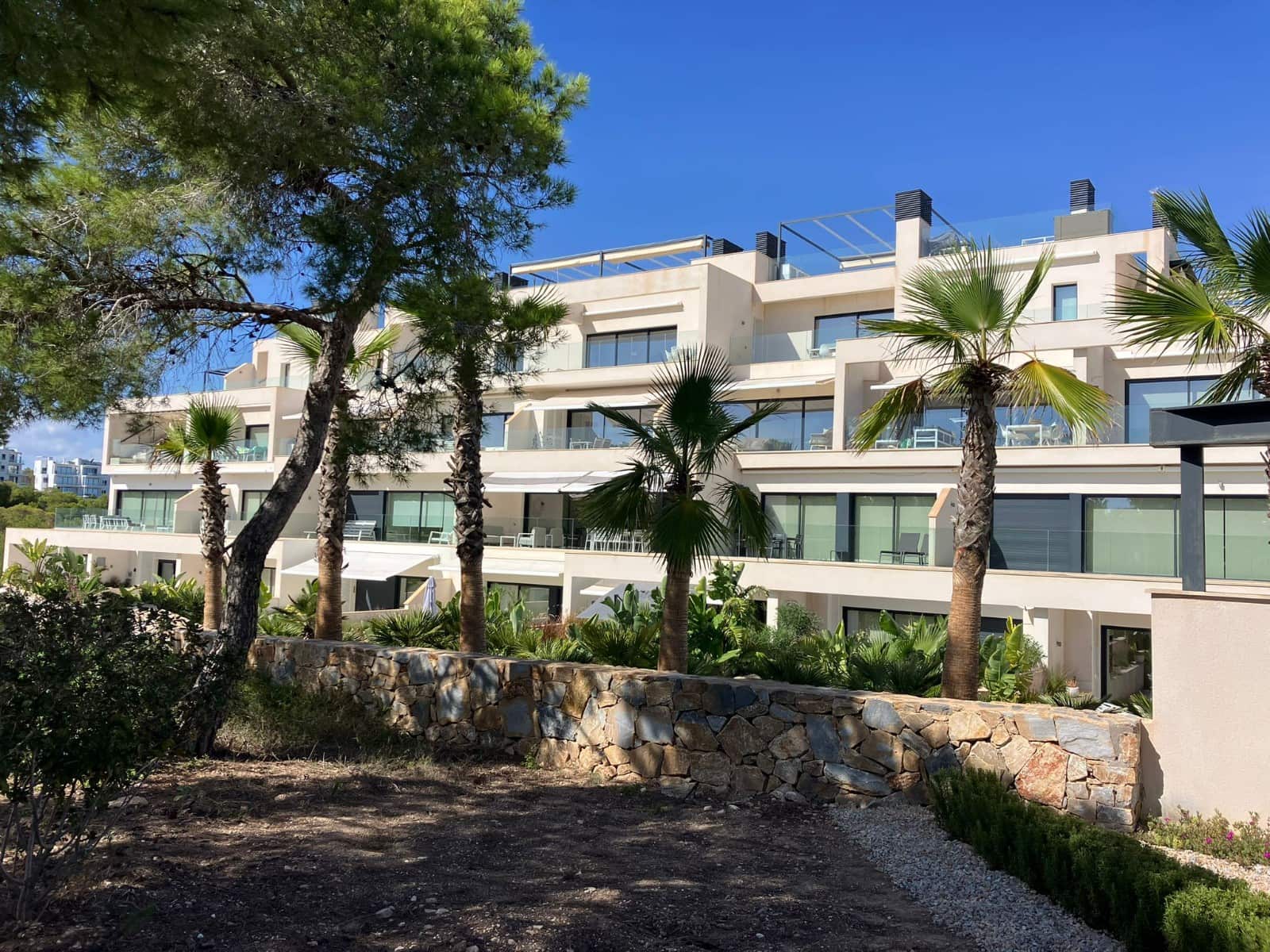 2 slaapkamer Appartement te koop in Las Colinas Golf met zwembad - € 359.000 (Ref: 8552076)