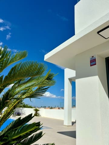 3 Zimmer Villa zu verkaufen in Benijófar mit Pool - 478.732 € (Ref: 8585639)