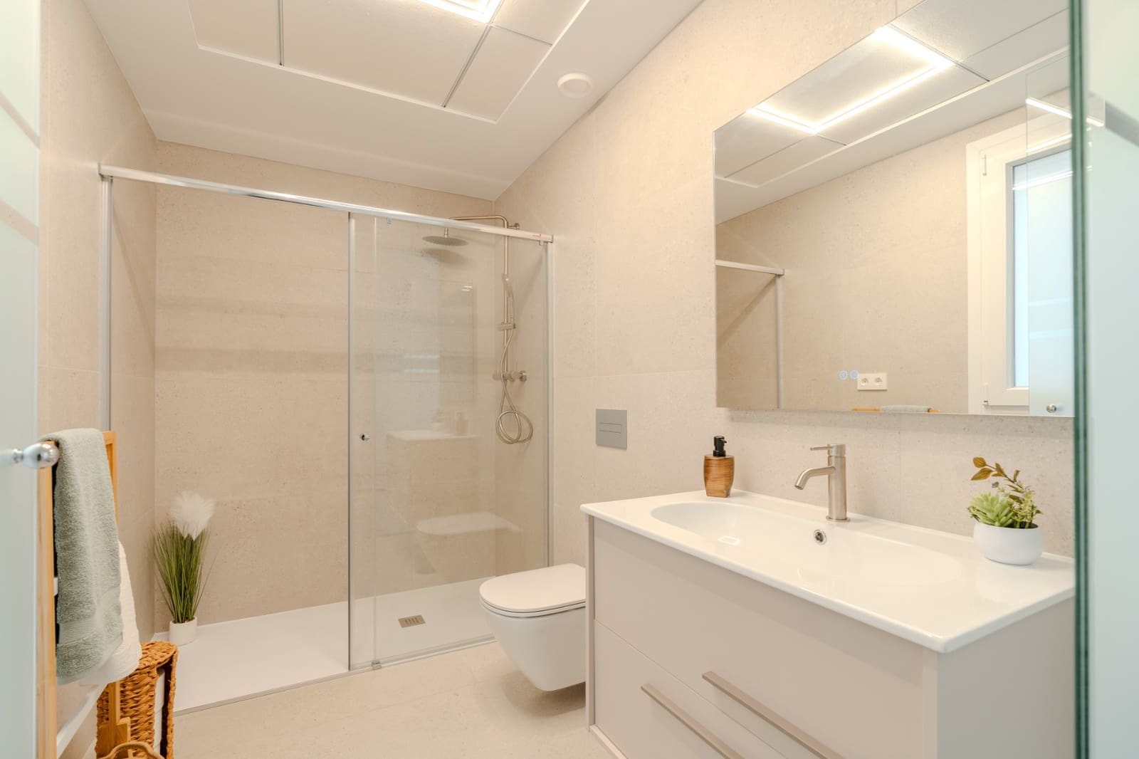 3 chambre Villa/Maison à vendre à Los Alcazares avec piscine garage - 467 000 € (Ref: 8602750)