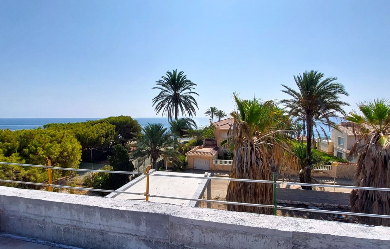 5 Zimmer Villa zu verkaufen in Cabo Roig mit Pool Garage - 2.650.000 € (Ref: 8644182)