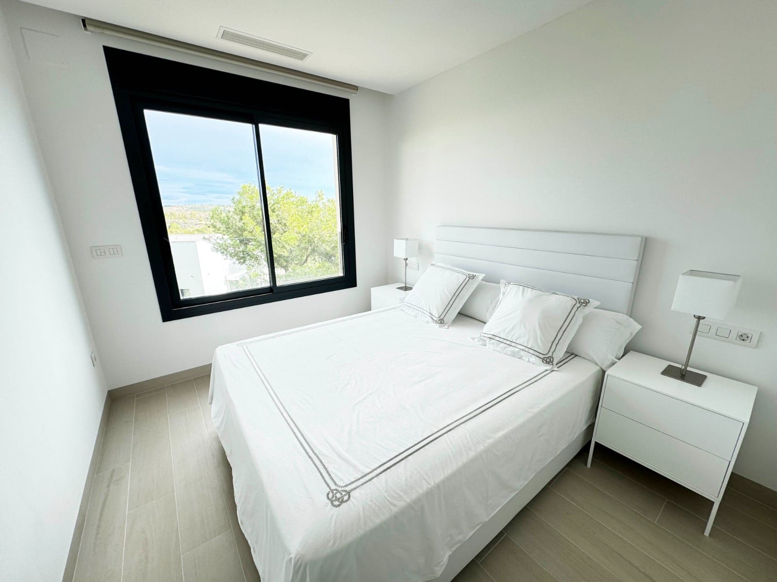 3 chambre Appartement à vendre à Las Colinas Golf avec piscine - 449 000 € (Ref: 8674479)