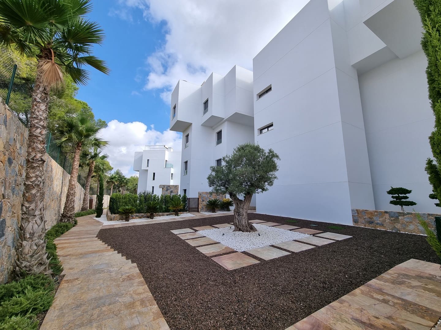 2 makuuhuone Huoneisto myytävänä paikassa Las Colinas Golf mukana uima-altaan - 425 000 € (Ref: 8687445)